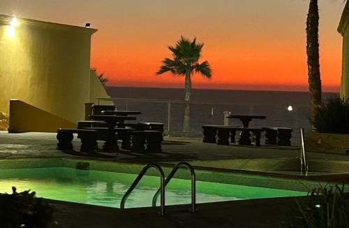 Playa Encantada Apartment | The Dolphins Ocean Front-Beach 2 BR 2Bth