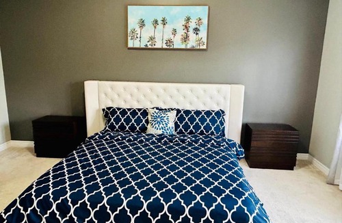 Brampton House | The Grand Maple Residence