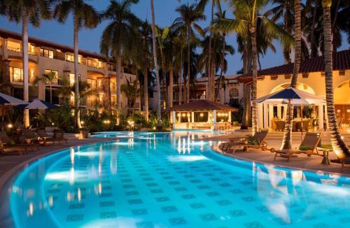 North Hotel Zone Resort | The Hacienda at Krystal Grand Puerto Vallarta- All Inclusive