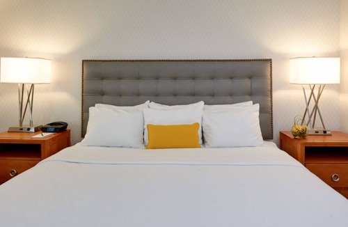 Bryant Pattengill West Hotel | The Kensington Hotel