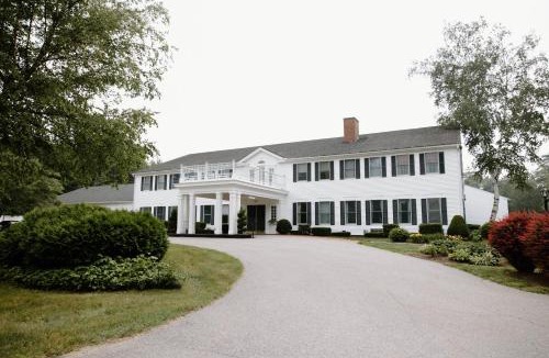 Litchfield Hotel | The Litchfield Inn