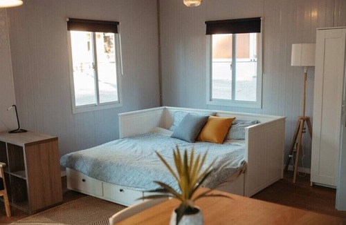 Sliammon Cottage | The Little Beach Side CottageA17