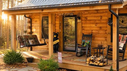 Claypool Hill House | The Little Deer Cabin - Hot Tub Stone Fireplace