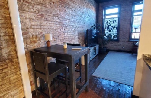 Vevay Apartment | The Loft Sleeps 6 Includes Fully Equipped Kitchen, Washer, Dryer, Heat, and Air Conditioning