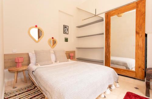 Tassoultante Bed & Breakfast | the old house
