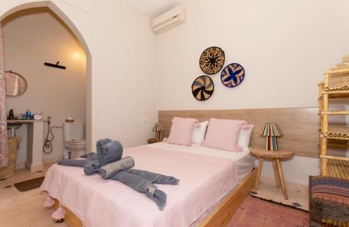 Tassoultante Bed & Breakfast | the old house