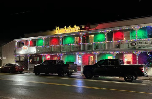 Spencerville Apartment | The “Old School” Historic Town Free Parking