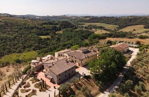 San Pietro in Bossolo Resort | The Podere Wine Resort Chianti