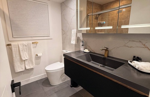Harbor Apartment | The Prestige Long Beach/On Site Free Parking