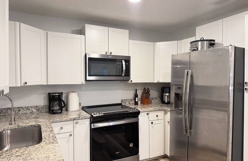 Dunean House | The Urban Nest GVL