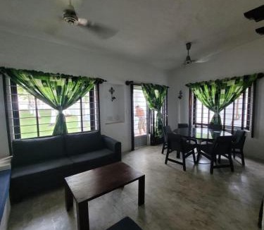 Lo de Marcos Apartment | The White House at Beach