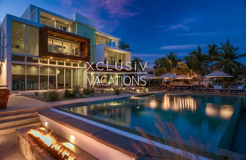 Rancho Cerro Colorado Villa | This 40,000sq. ft. beachfront villa offers unmatched elegance and privacy, with 11 bedrooms and
