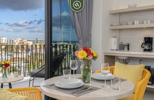Centro Apartment | Tower 605 by Naya Homes