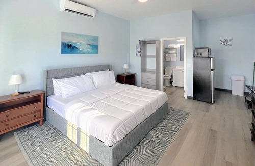 Lubbers Quarters Cay Hotel | Town Center Abaco