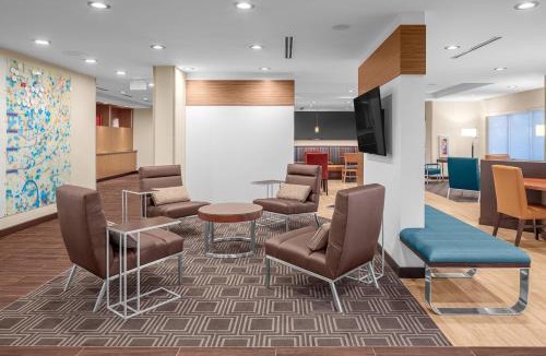 Parkdale Hotel | TownePlace Suites Cincinnati Fairfield