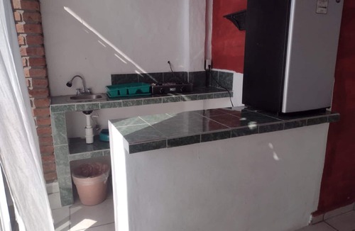 South Shore Hotel Area Apartment | Traditional Sierra Leon Oceanfront Rooms