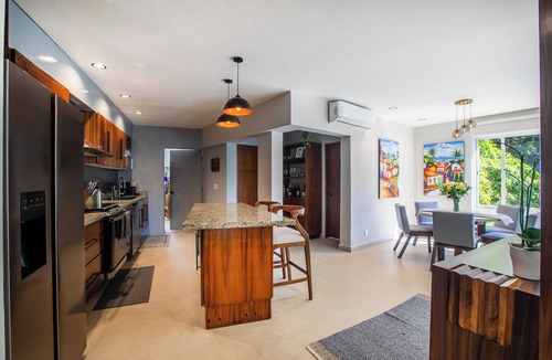 Amapas Condo | Tranquil 2BR Retreat in the Heart of Romantic Zone