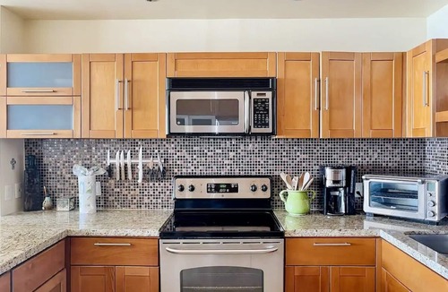 Puerto Penasco Condo | TRANQUIL BEACHFRONT RESORT WITH EDGELESS POOLS, HEATED SPAS, SAUNA