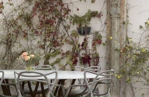 Roma Norte House | Trendy entire 1900s house exquisitely decorated.