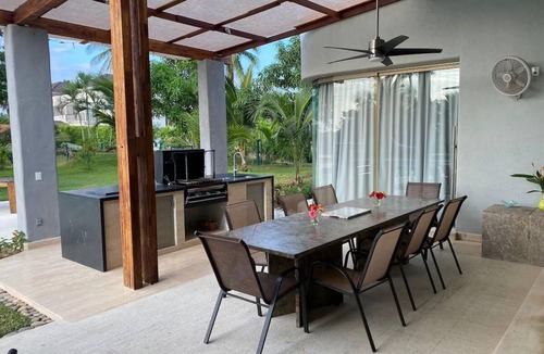Boulevard Barra Vieja Villa | Tres Vidas Villa completa pet friendly