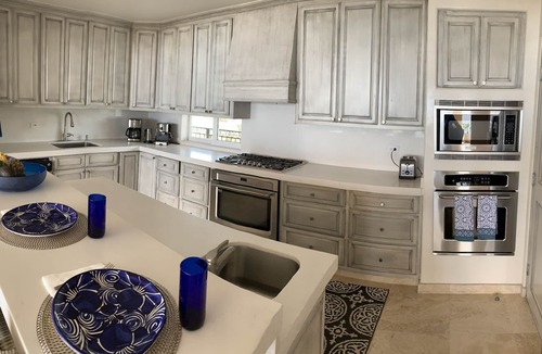 Zona Hotelera Condo | Triple En-suite on the beach at Las Mananitas