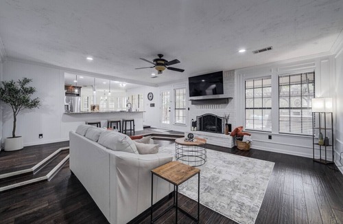 Trophy Club House | Trophy Haven Retreat - 4 BR - 3 BA -Pool
