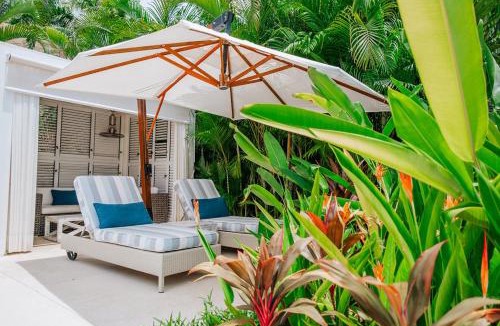 La Puntilla Apartment | Tropical Oasis with private Pool, BBQ, Beach Access and Housekeeping service INCLUDED