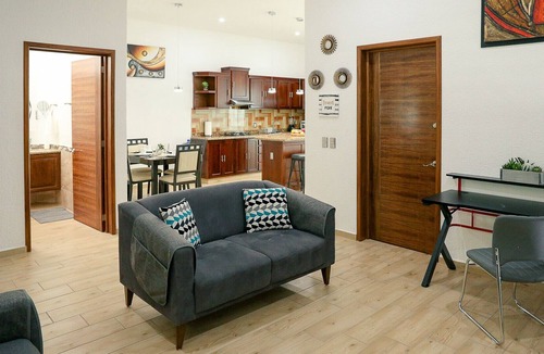 Autlan de Navarro House | !Tu Comfort Seguridad en Coto Alberca e Internet!