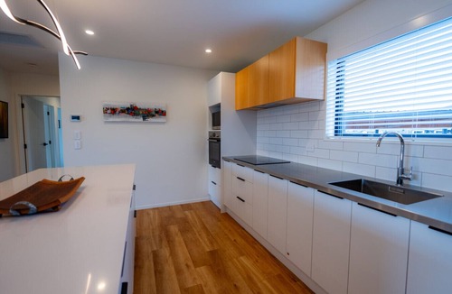 Twizel House | Tussock Bend Horizons