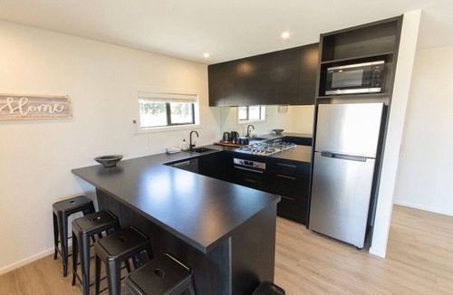 Twizel House | Tussock Treasure 1 - Twizel