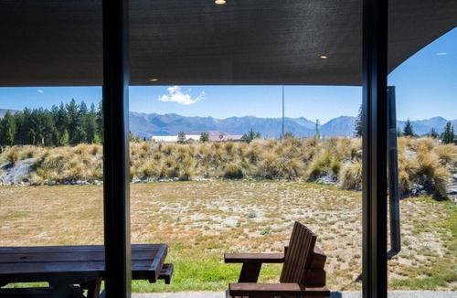 Twizel House | Tussock Treasure 1 - Twizel