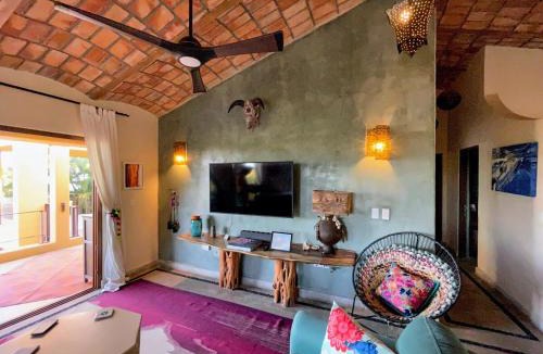 Litibu Villa | Twenty Steps from Litibu Beach at this Hideaway