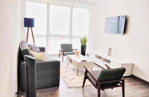 Anahuac Apartment | Two Beautiful 1 Br Apts, 2 Floors Apart Hs Wifi!