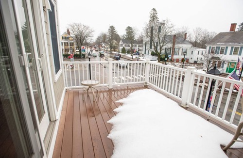 Kennebunk Condo | Two Bedroom Deluxe, Luxury Condo, Kennebunk Maine 1719985