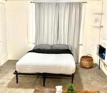 Detroit Villa | Two Bedroom Villa Studio with fireplace & Living room
