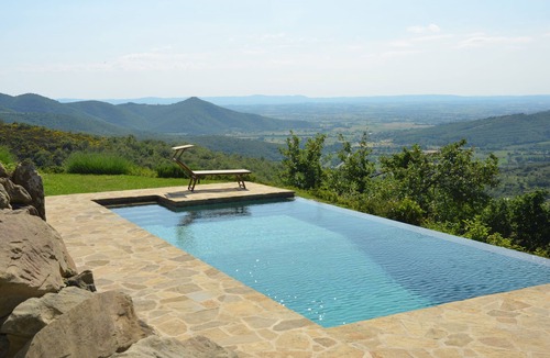 Cortona Villa | Typical house with private pool and a stunning view