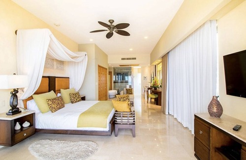 Mismaloya Resort | ULTRA SUITE 3229sf PANORAMIC VIEW 2 BEDROOM 5 STAR GARZA BLANCA PUERTO VALLARTA
