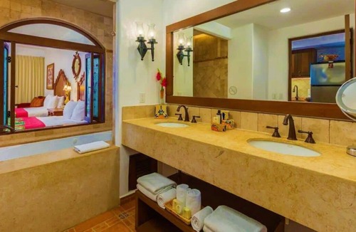 Cabo Bello Apartment | Unique 2BR Family Suite at Cabo +Private Concierge