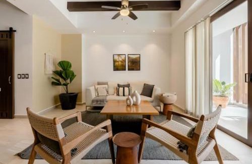 Emiliano Zapata Apartment | Urban by Pardela