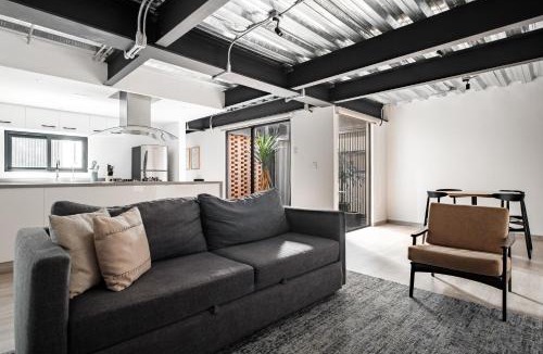Colonia Cuauhtemoc Apartment | Urban Reforma Mexico City by Lumina