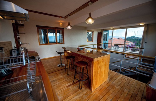 Oaxaca House | Utopia Casa Horizonte: a house with a view, and all you need.