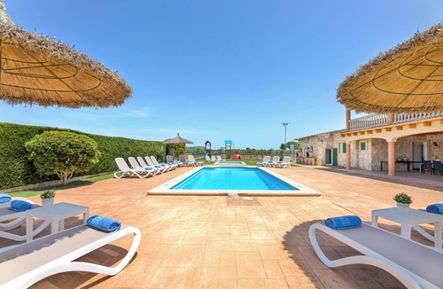 Sencelles House | Vacation Home Can Grau with Pool & Wi-Fi