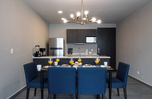 Monterrey Apartment | Valle Poniente, Balcony Overlooking La Huasteca