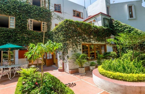 Del Carmen House | Very close to the House of Frida Kahlo!
