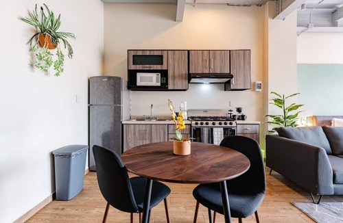 Zona Rosa Apartment | VH | Loft Roma Nte | Modern and Spacious | 312