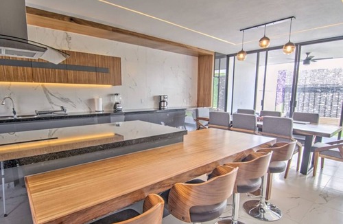 La Cruz de Huanacaxtle Villa | Villa 21: Private Rooftop Pool & BNayar Beach Club