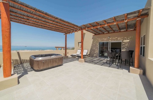 La Paz Apartment | Villa 3BR Ocean View & Jacuzzi at Colinas