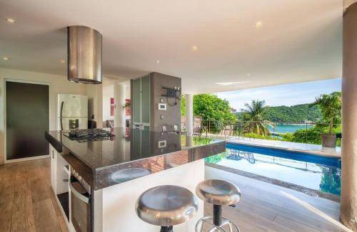 P Chahue Villa | Villa ∙ 4 bedrooms ∙ 12 guests