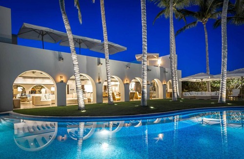 Buzzards Villa | Villa ∙ 7 bedrooms ∙ 18 guests