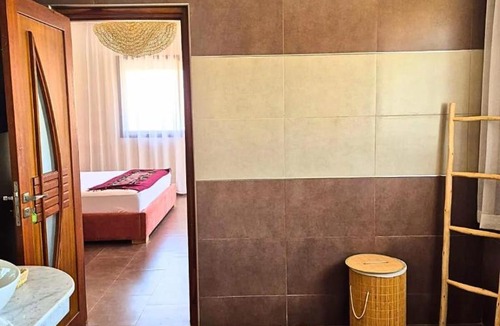 Menara House | Villa Amroth